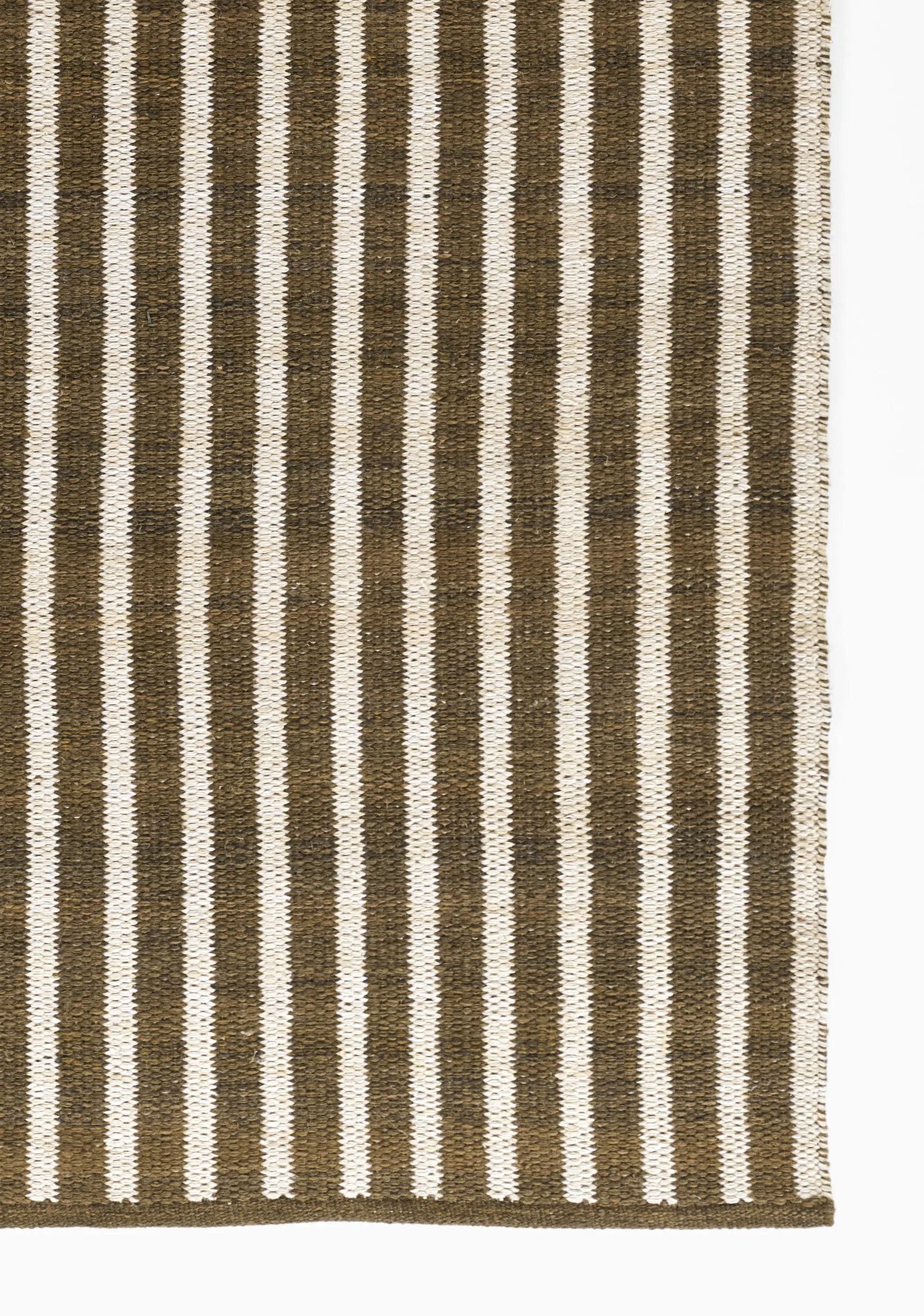 Caicos CAI-4 Brown Area Rug by Momeni