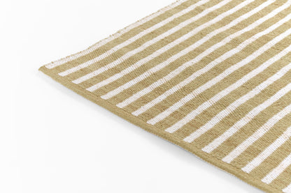 Caicos CAI-4 Green Area Rug, nature-inspired sustainable PET flatwoven rug