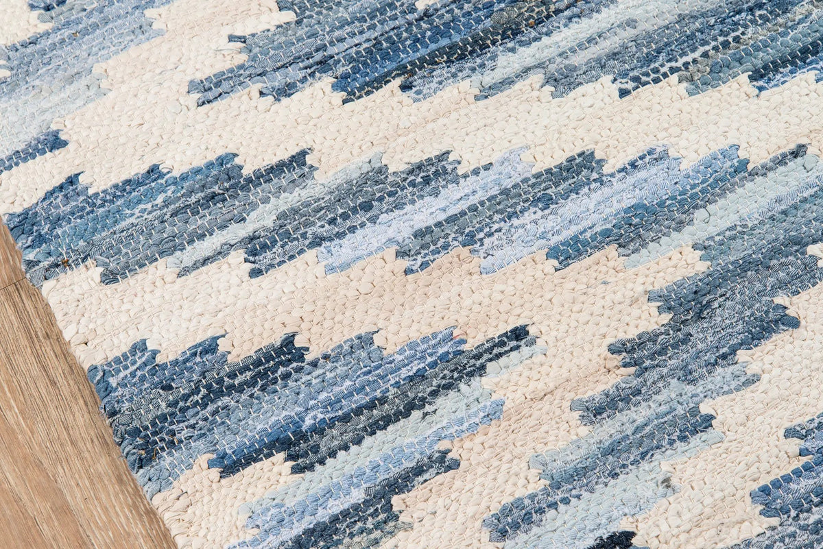 California CAL-2 (Laguna) Blue Area Rug by Novogratz by Momeni