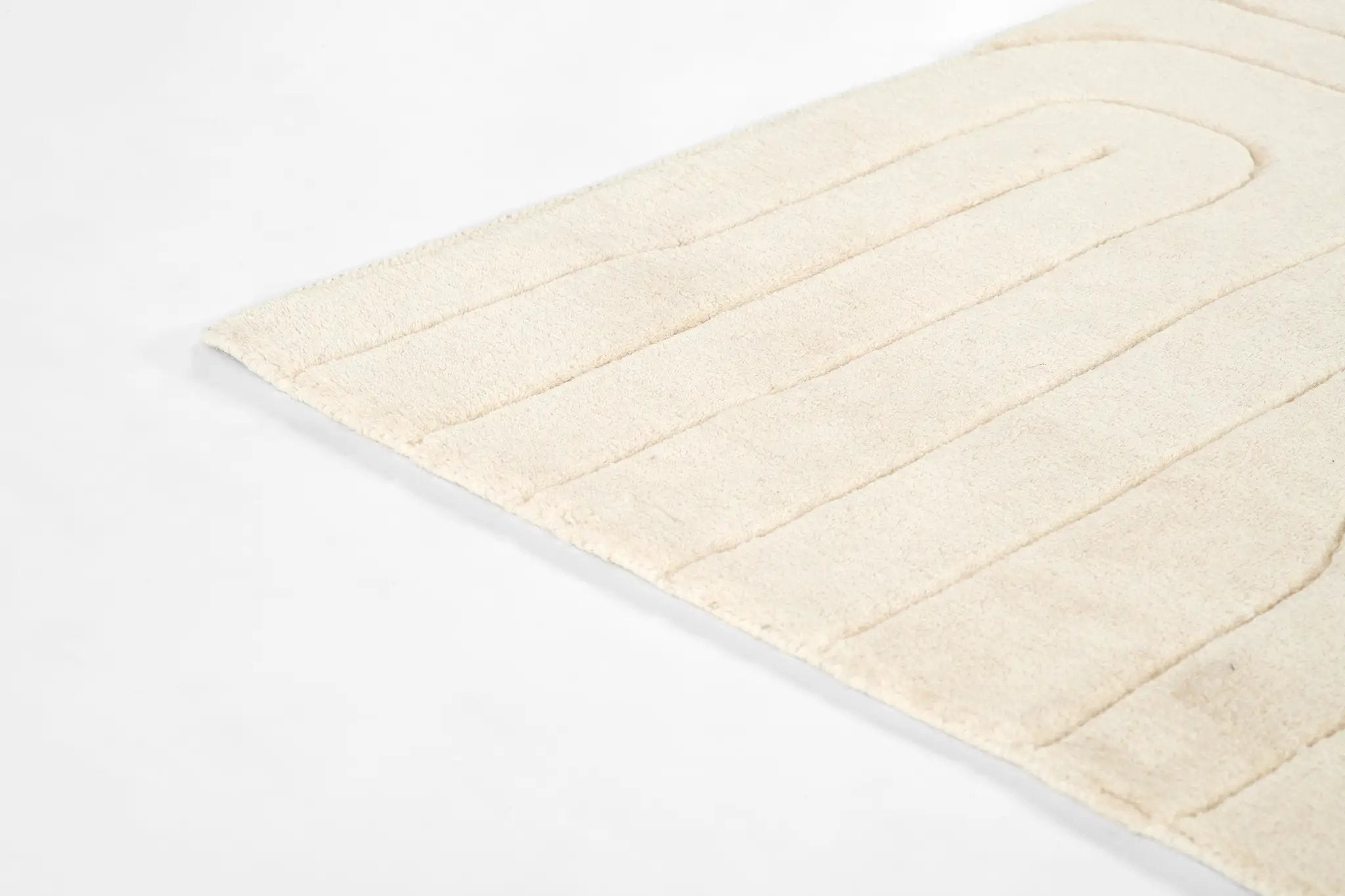 Canyon CYN-1 Ivory Area Rug by Momeni