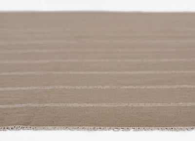 Pure Salt Caseres CES-1 Mauve Hand Tufted Area Rug by Momeni