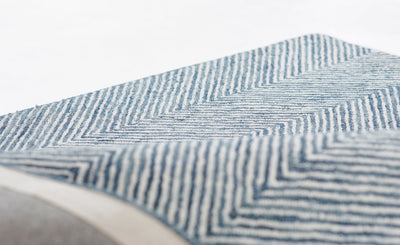 Momeni Charles CHR-1 Denim Hand Tufted Area Rug