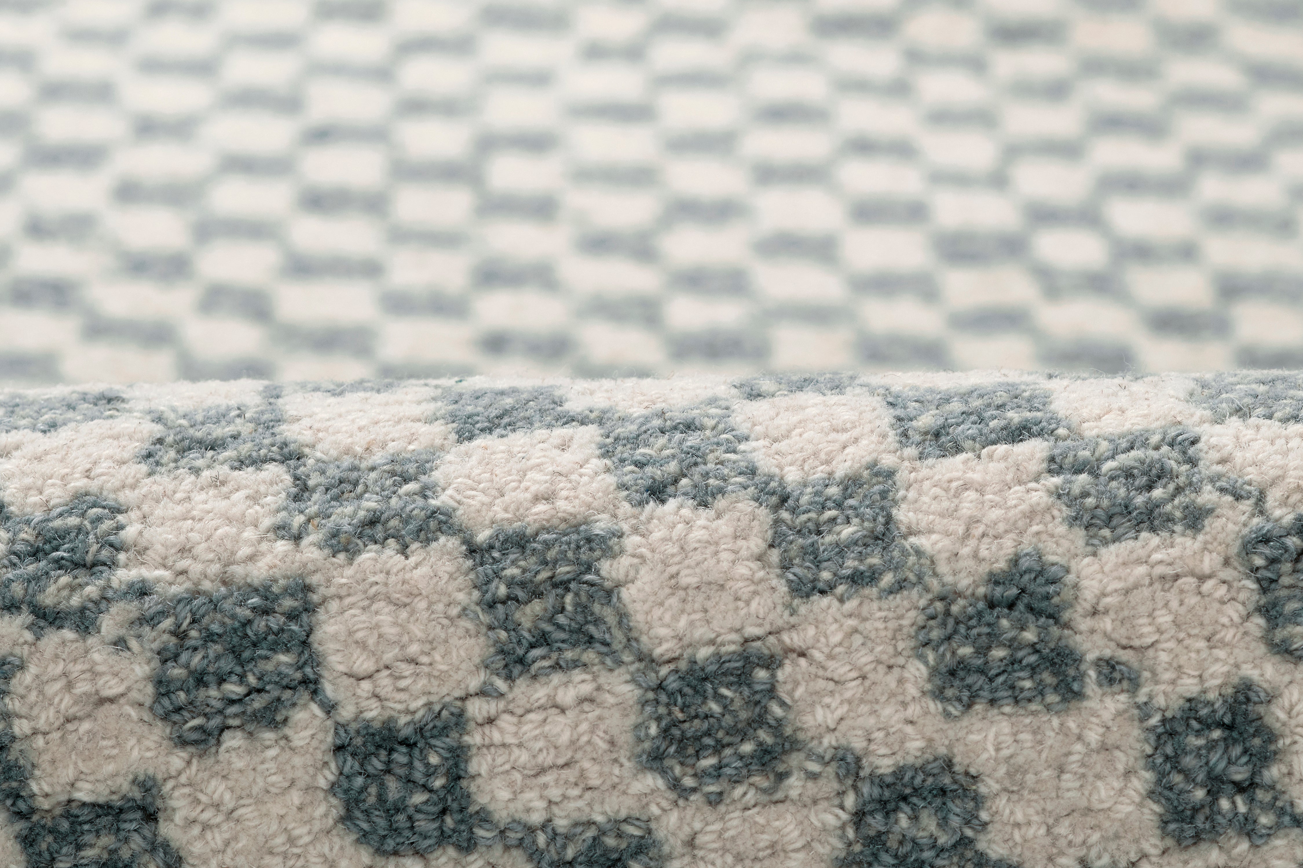 Momeni Charles CHR-2 Blue Hand Tufted Area Rug