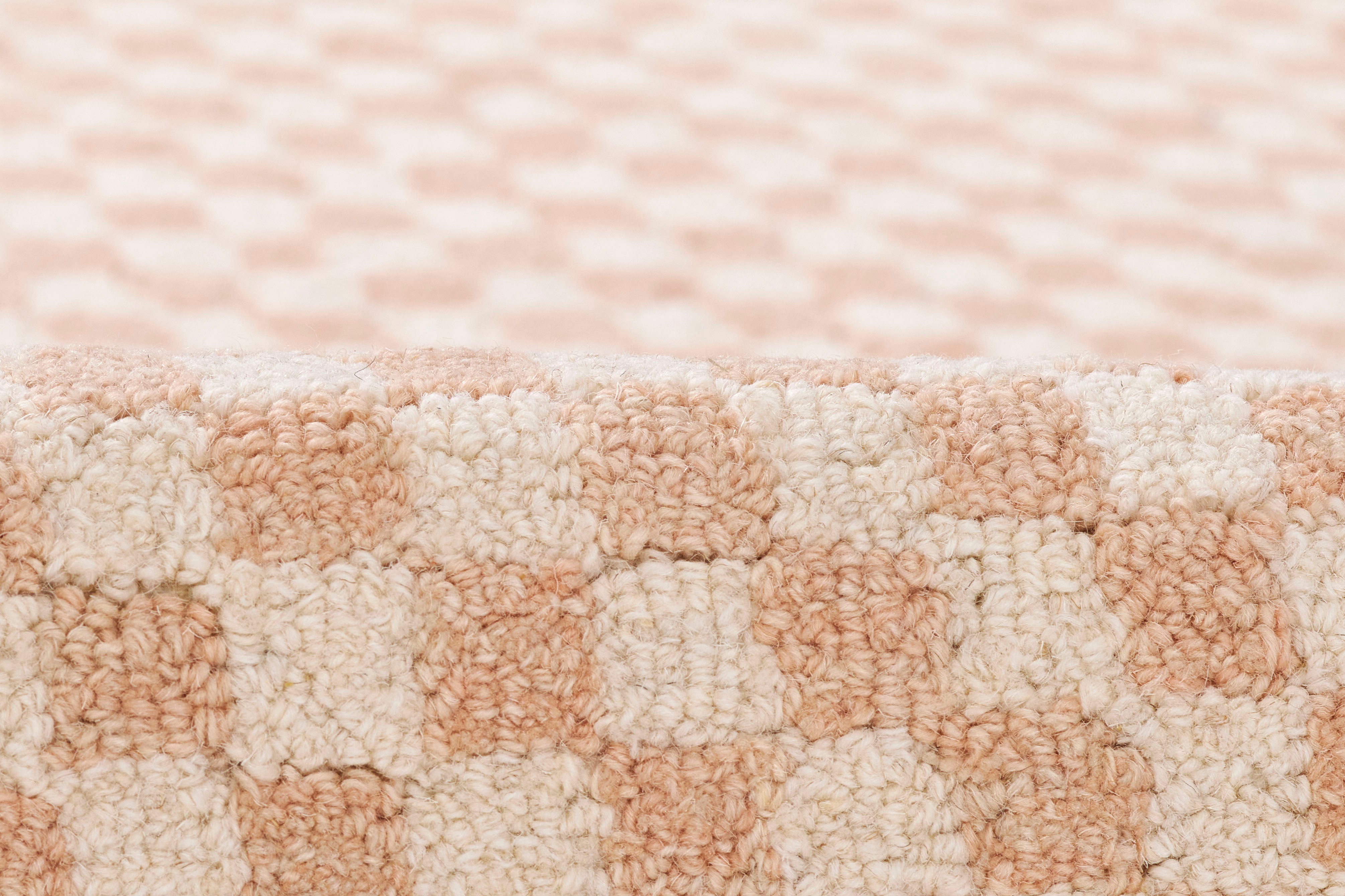 Momeni Charles CHR-2 Pink Hand Tufted Area Rug