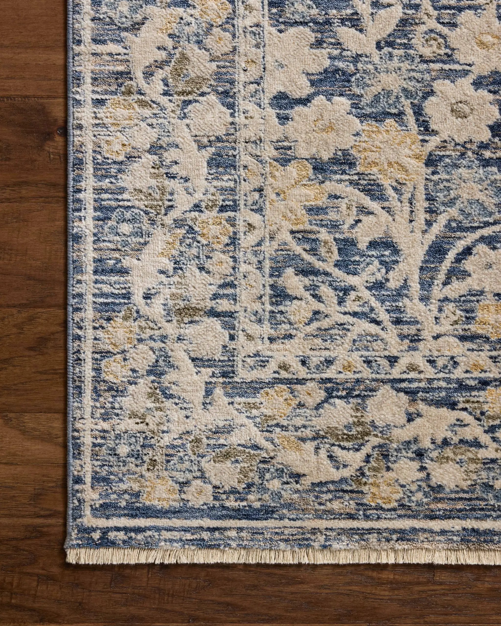 Clarisse CLS-05 Blue / Beige Area Rug by Loloi