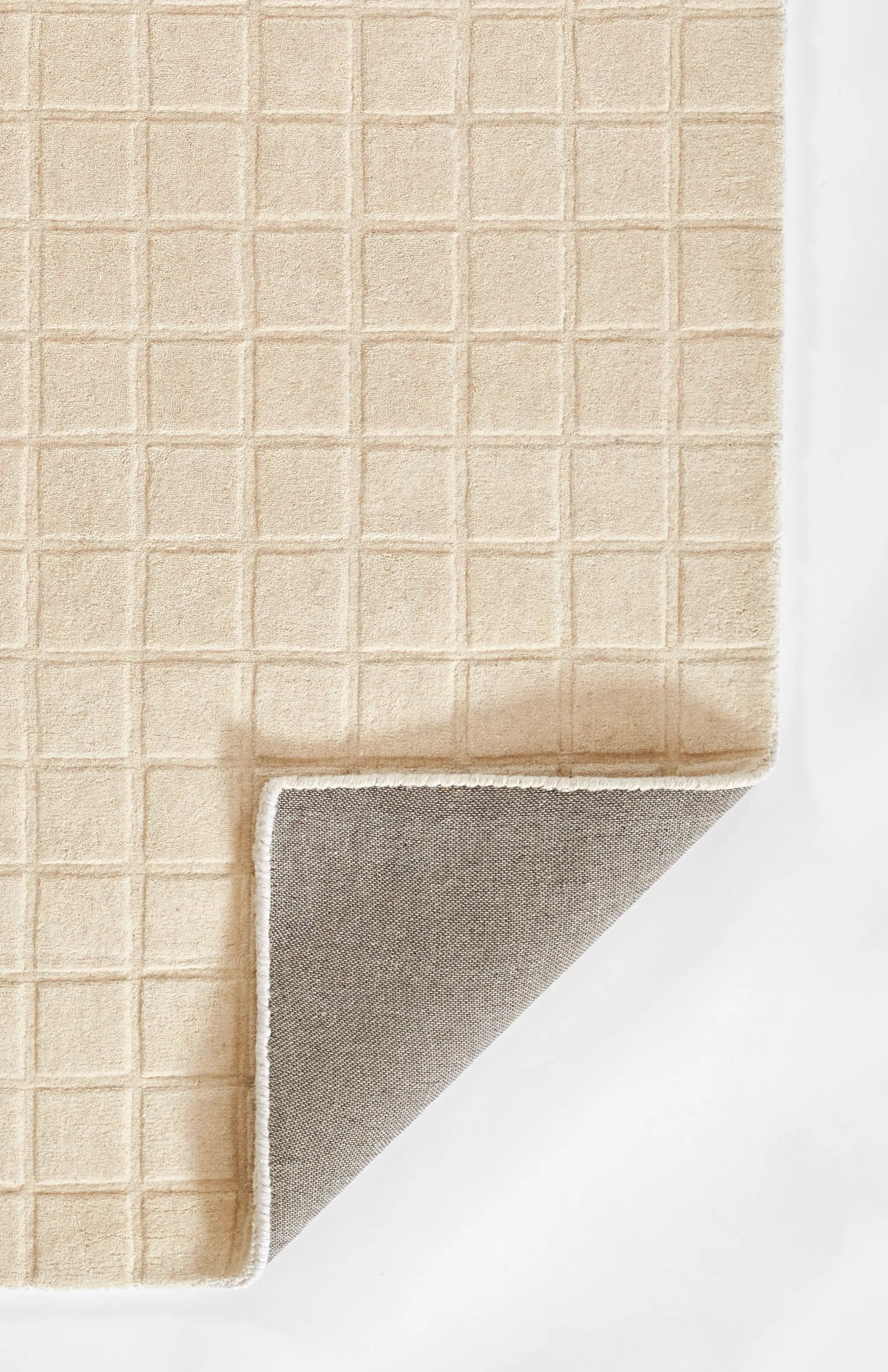 Contour CON-1 Ivory Area Rug by Momeni