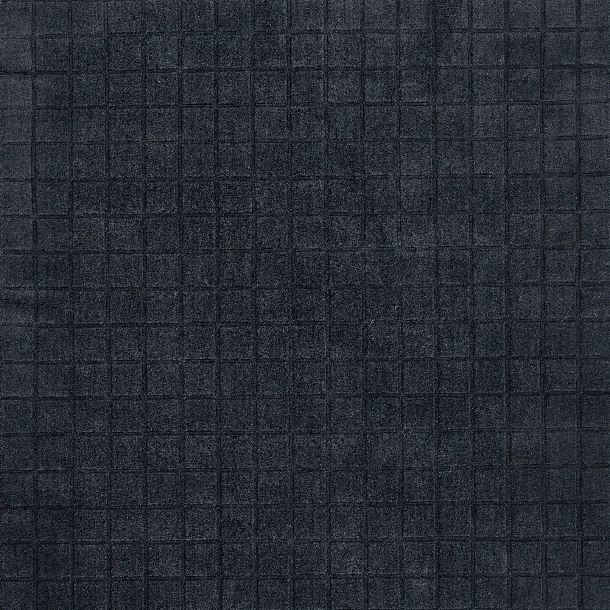 Contour CON-1 Navy Area Rug by Momeni