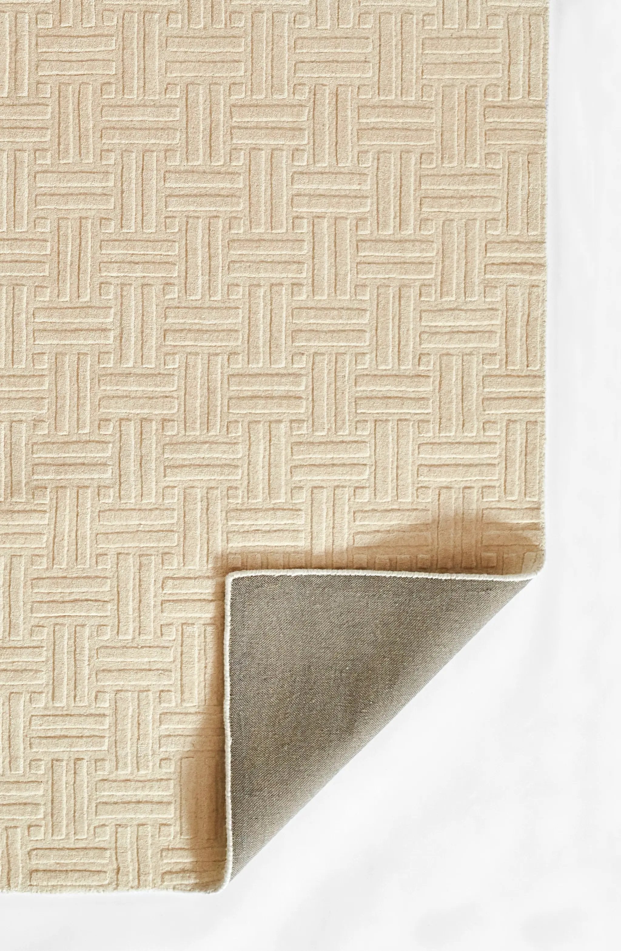 Contour CON-5 Ivory Area Rug by Momeni