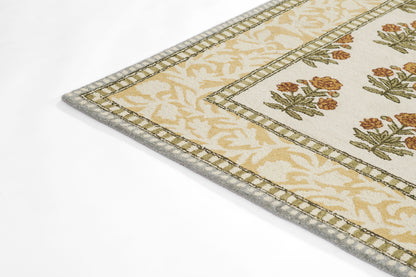 Momeni Cotswold COT-1 Gold  Hand Tufted Area Rug