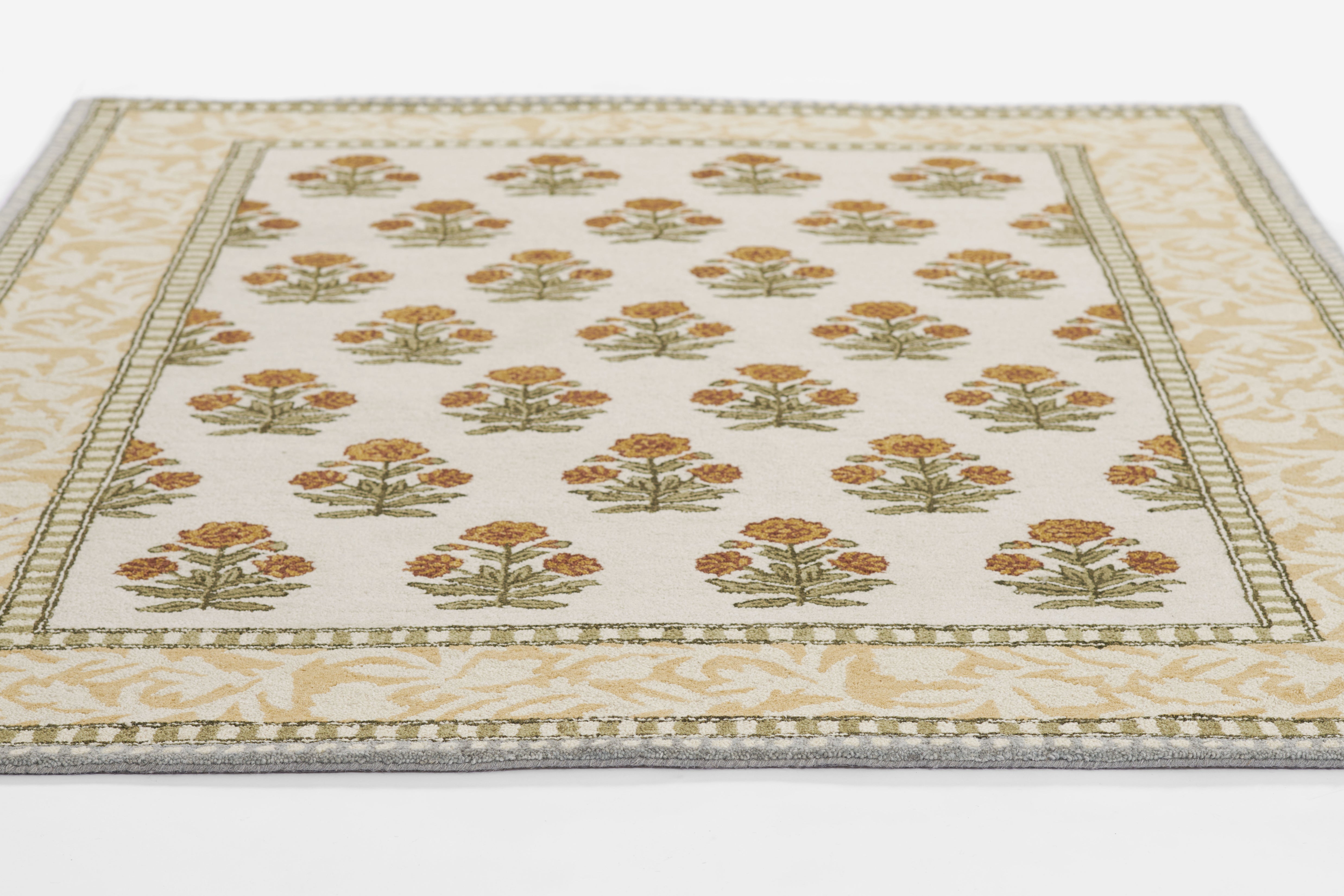 Momeni Cotswold COT-1 Gold  Hand Tufted Area Rug