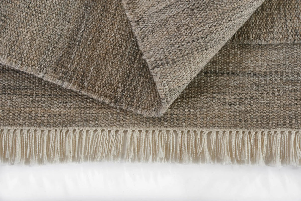 Cove CV-01 Gray Area Rug by Momeni