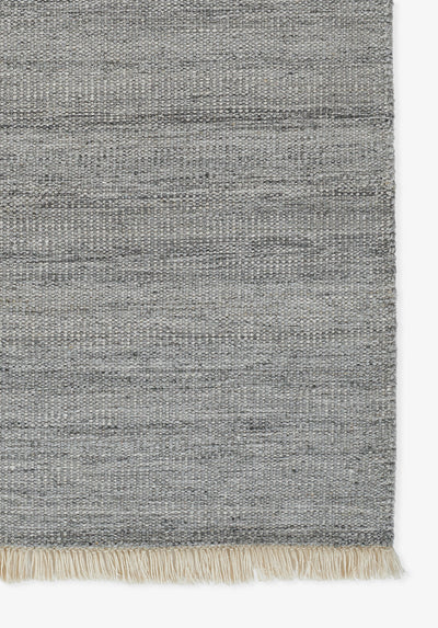 Momeni Cove CV-01 Silver Hand Woven Area Rug