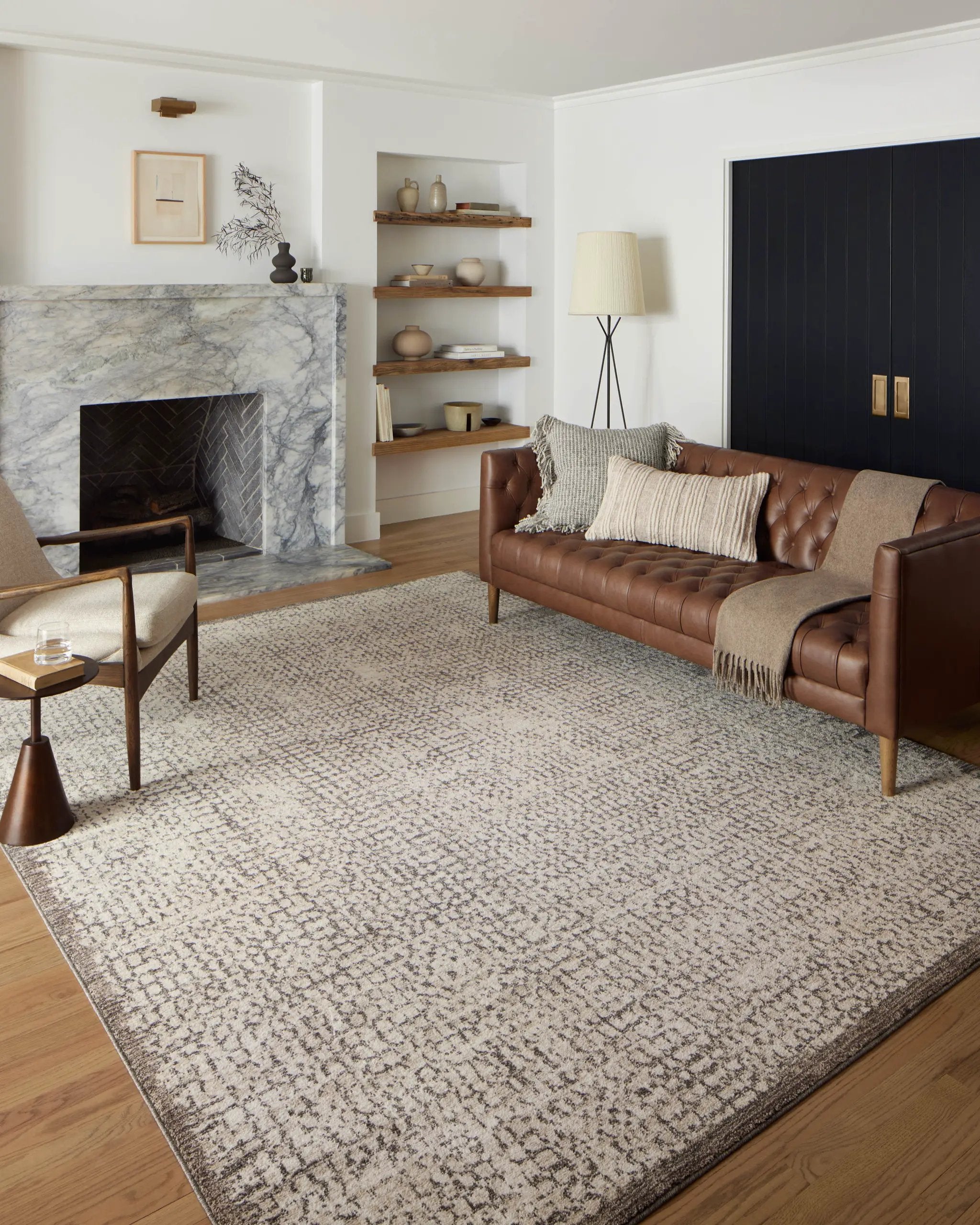 Darby DAR-04 Ivory / Stone Area Rug by Loloi