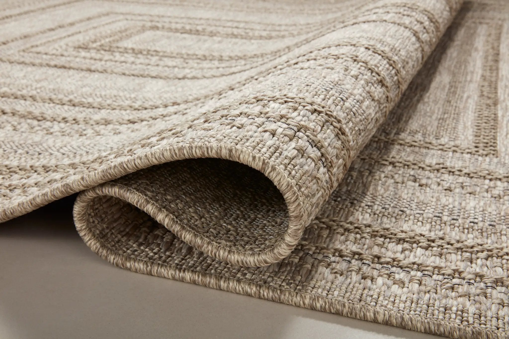 Dawn DAW-01 Natural Area Rug by Loloi
