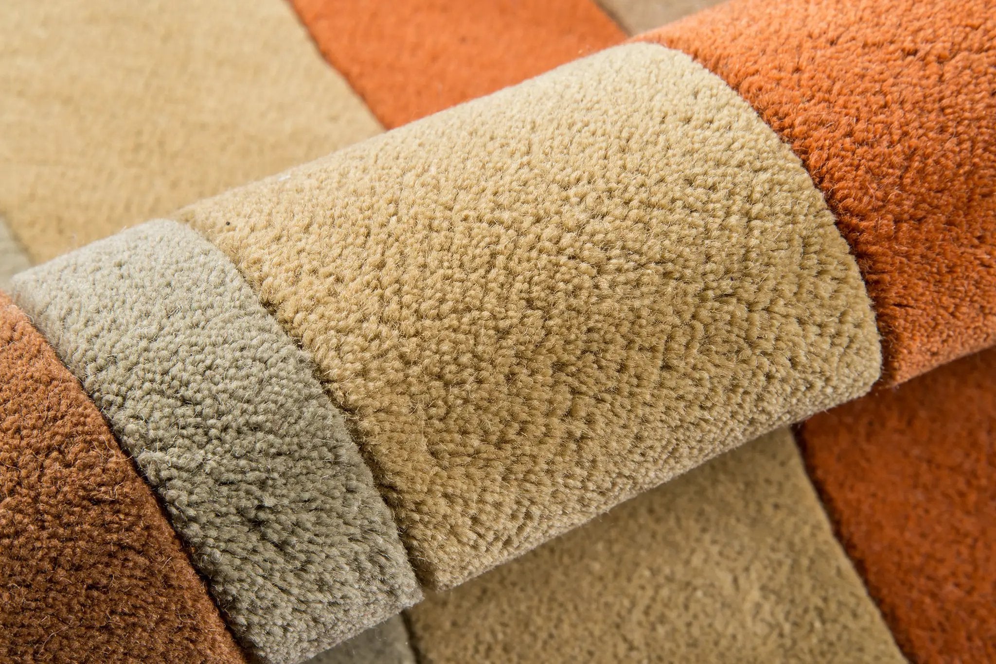 Delmar DEL-5 (Ultralight) Brown Area Rug by Novogratz by Momeni