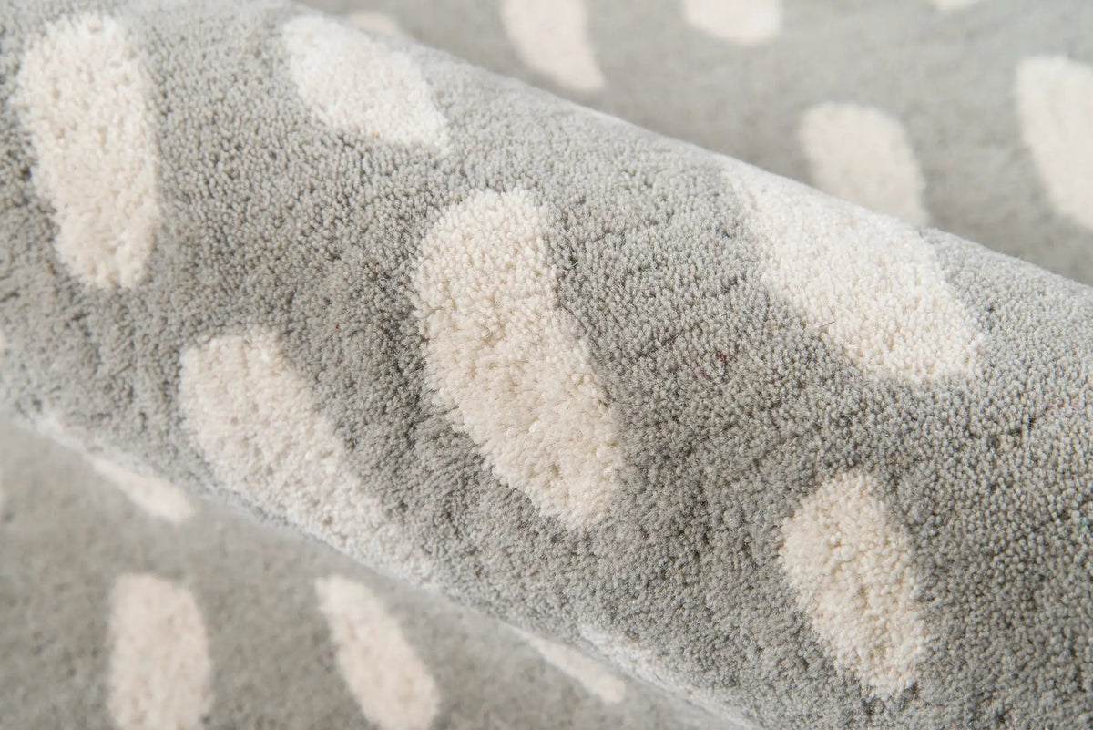Delmar DEL-11 (Boho Dots) Gray Area Rug by Novogratz by Momeni