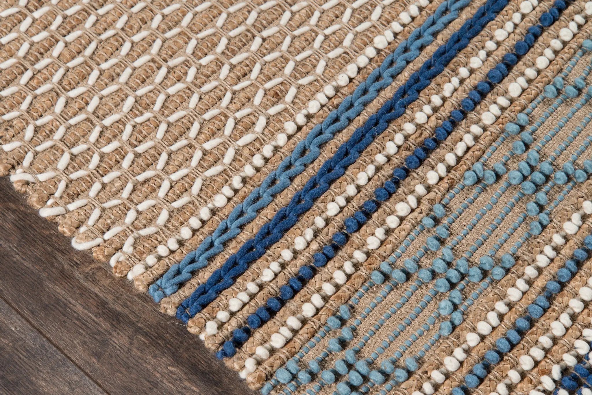 Esme ESM-4 Blue Area Rug by Momeni
