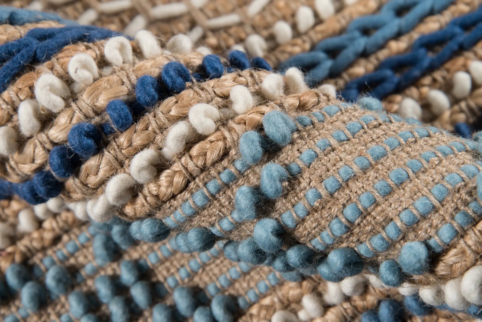 Esme ESM-4 Blue Area Rug by Momeni