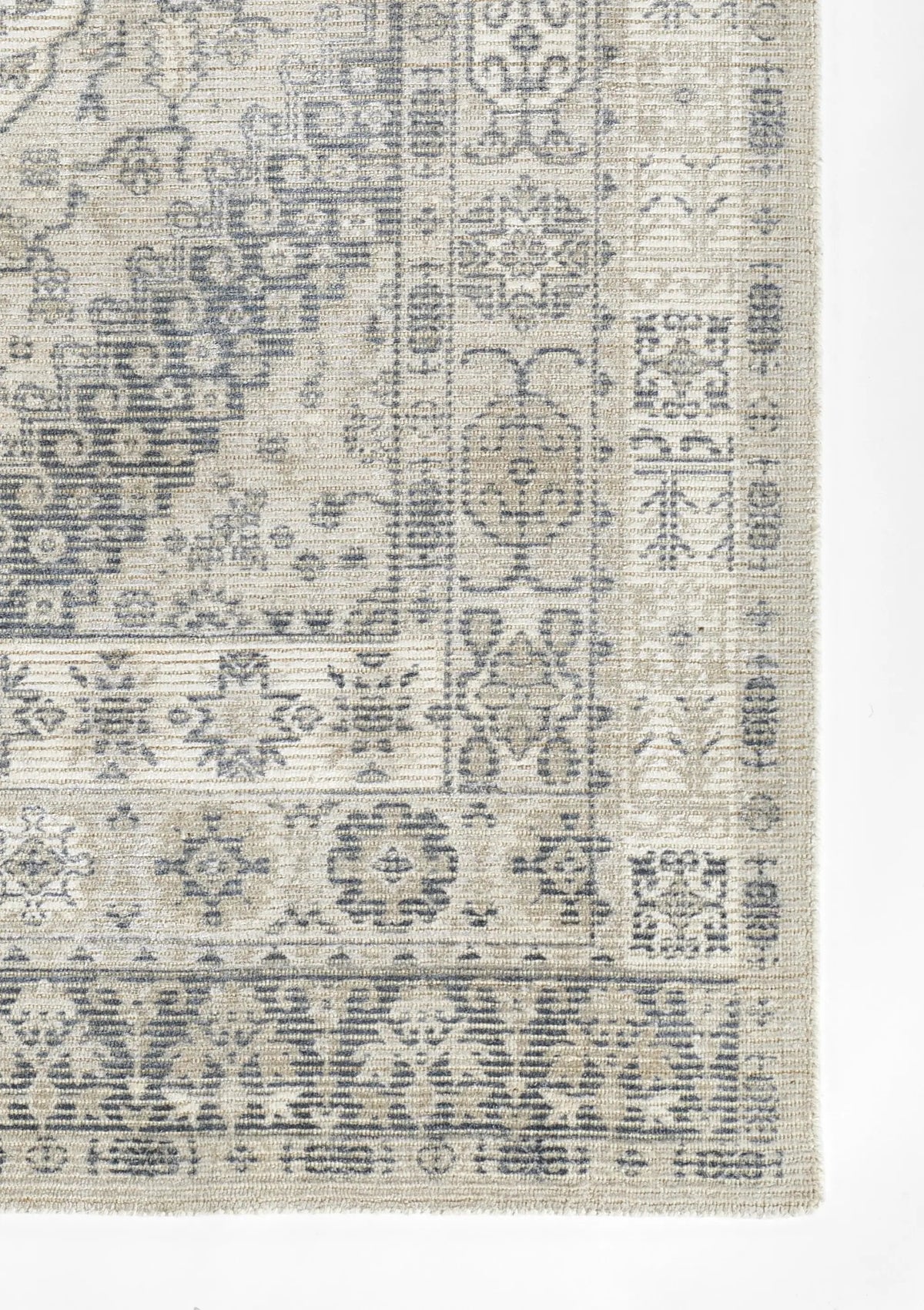 Estelle EST-4 Gray Area Rug by Momeni