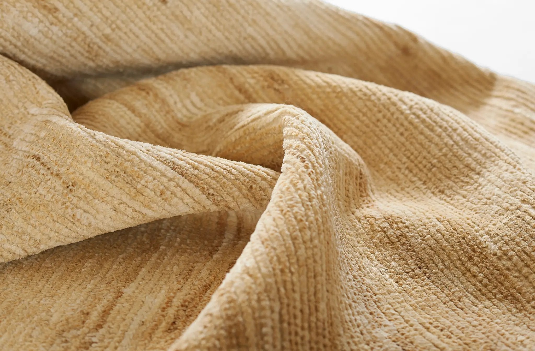 Etra ET-01 Natural Area Rug by Momeni