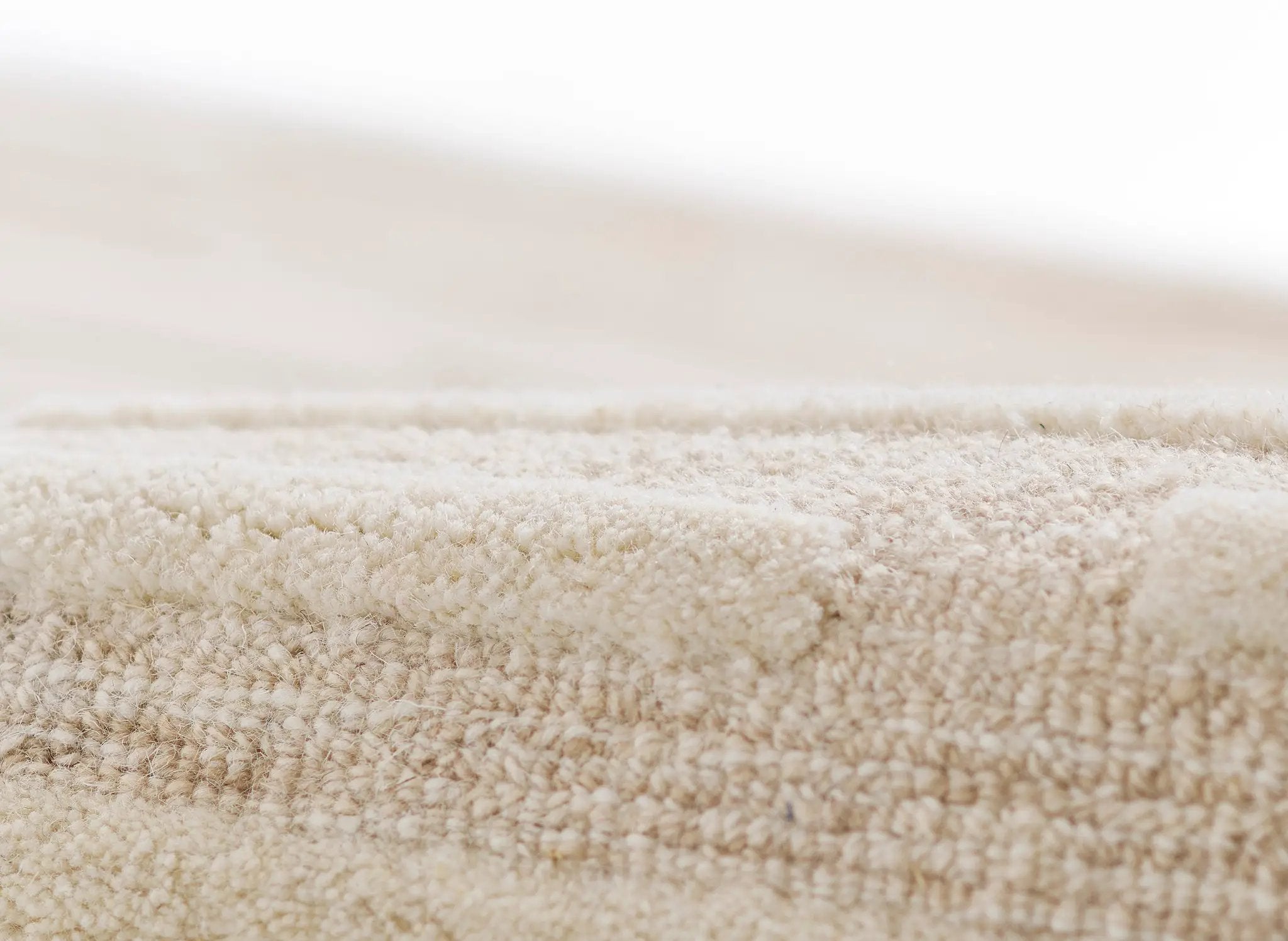 Everett EVT-3 Taupe Area Rug by Momeni