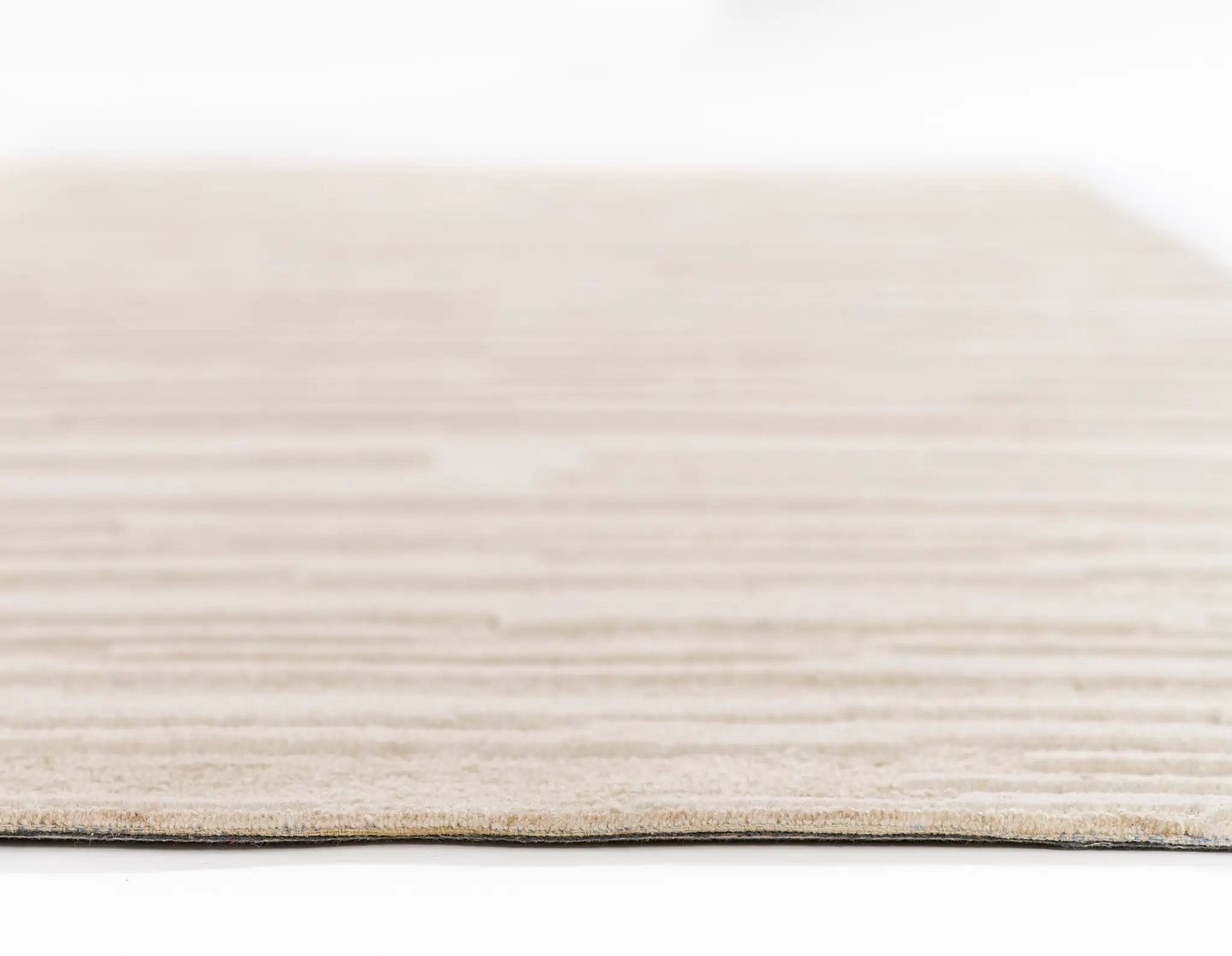 Everett EVT-3 Taupe Area Rug by Momeni