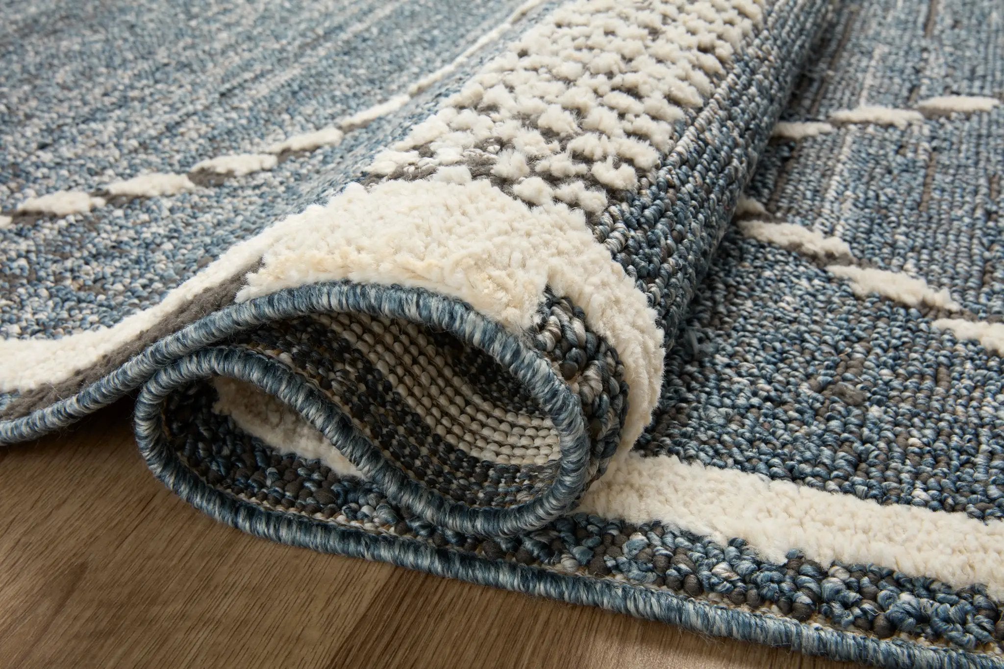 Fabian FAB-01 Denim / Charcoal Area Rug by Loloi