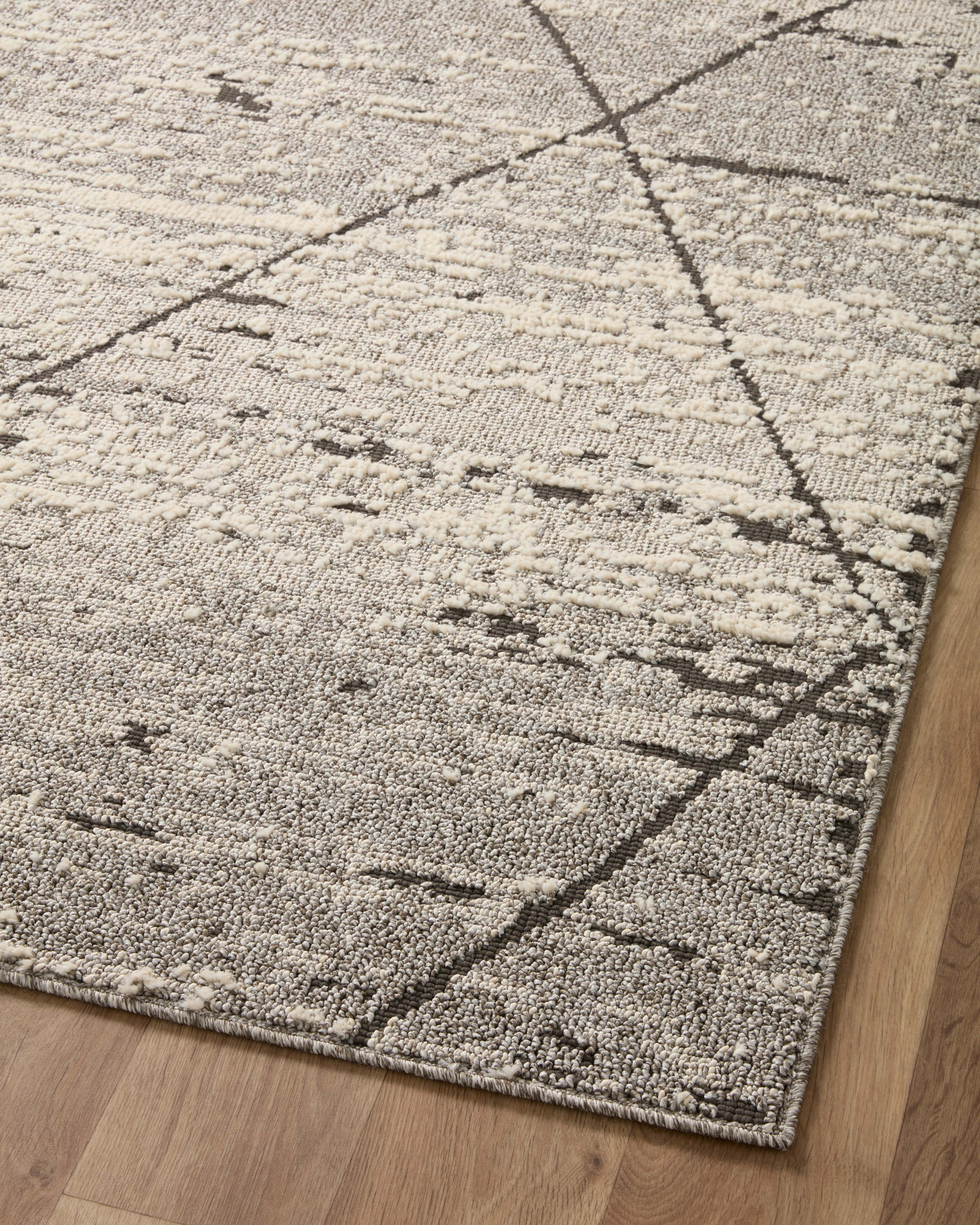 Loloi Fabian FAB-04 Grey / Charcoal Area Rug