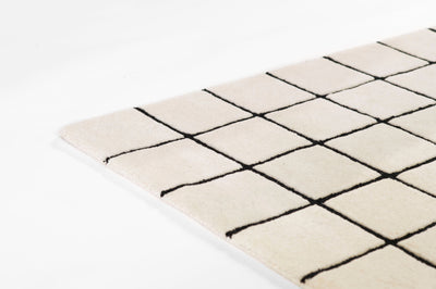 Momeni Form FRM-1 Ivory Area Rug