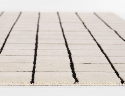 Momeni Form FRM-1 Ivory Area Rug