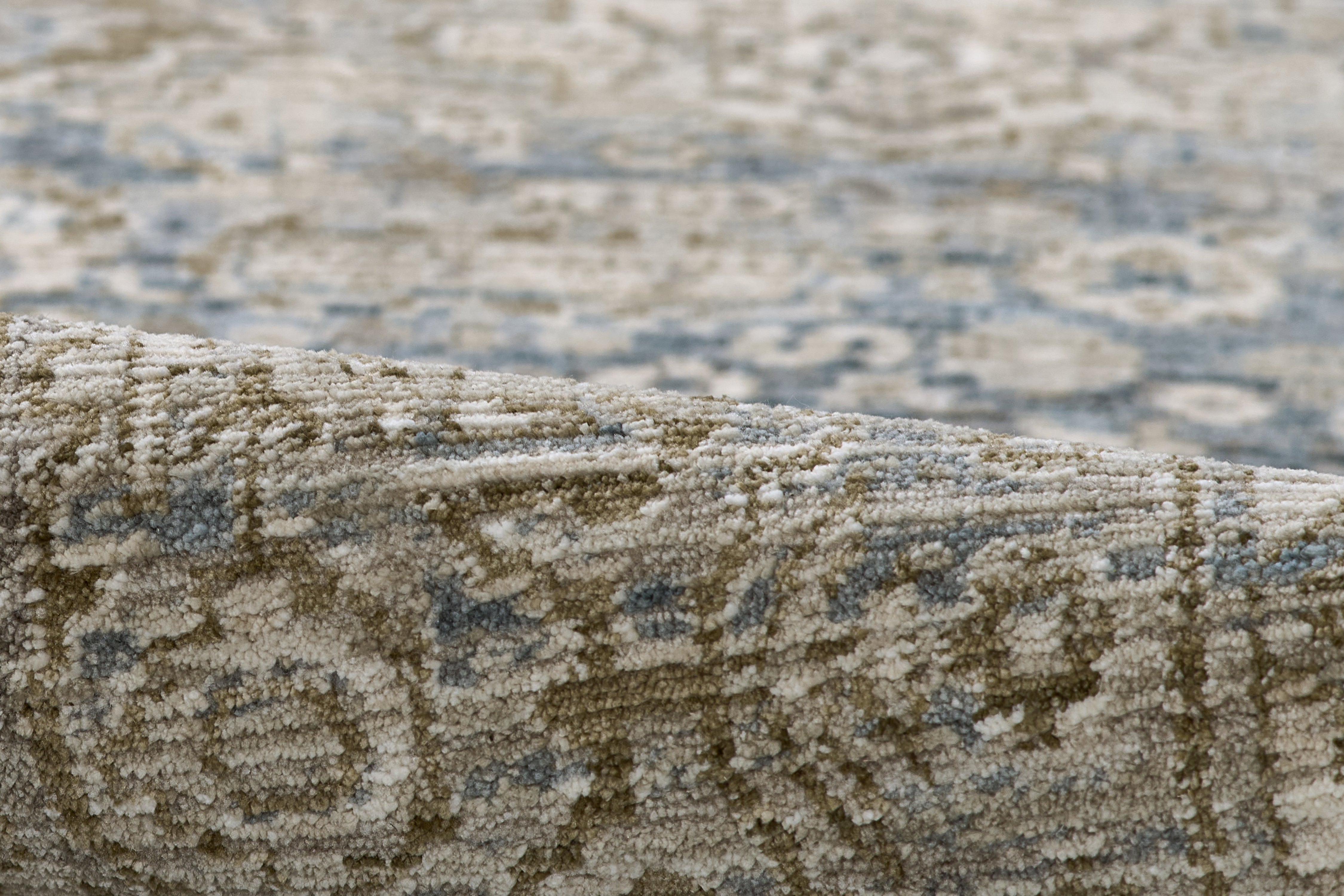Momeni Georgina GRG-1 Blue Area Rug
