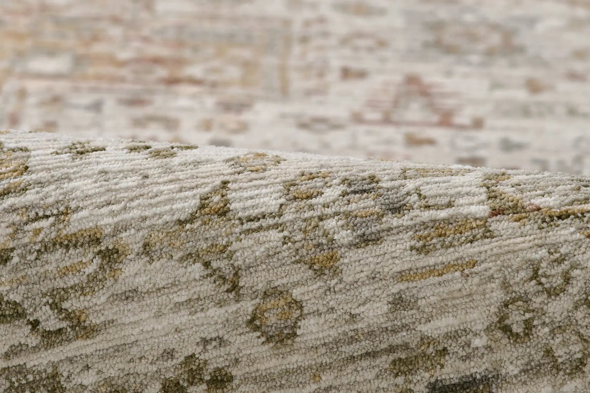 Georgina GRG-1 Copper Area Rug by Momeni