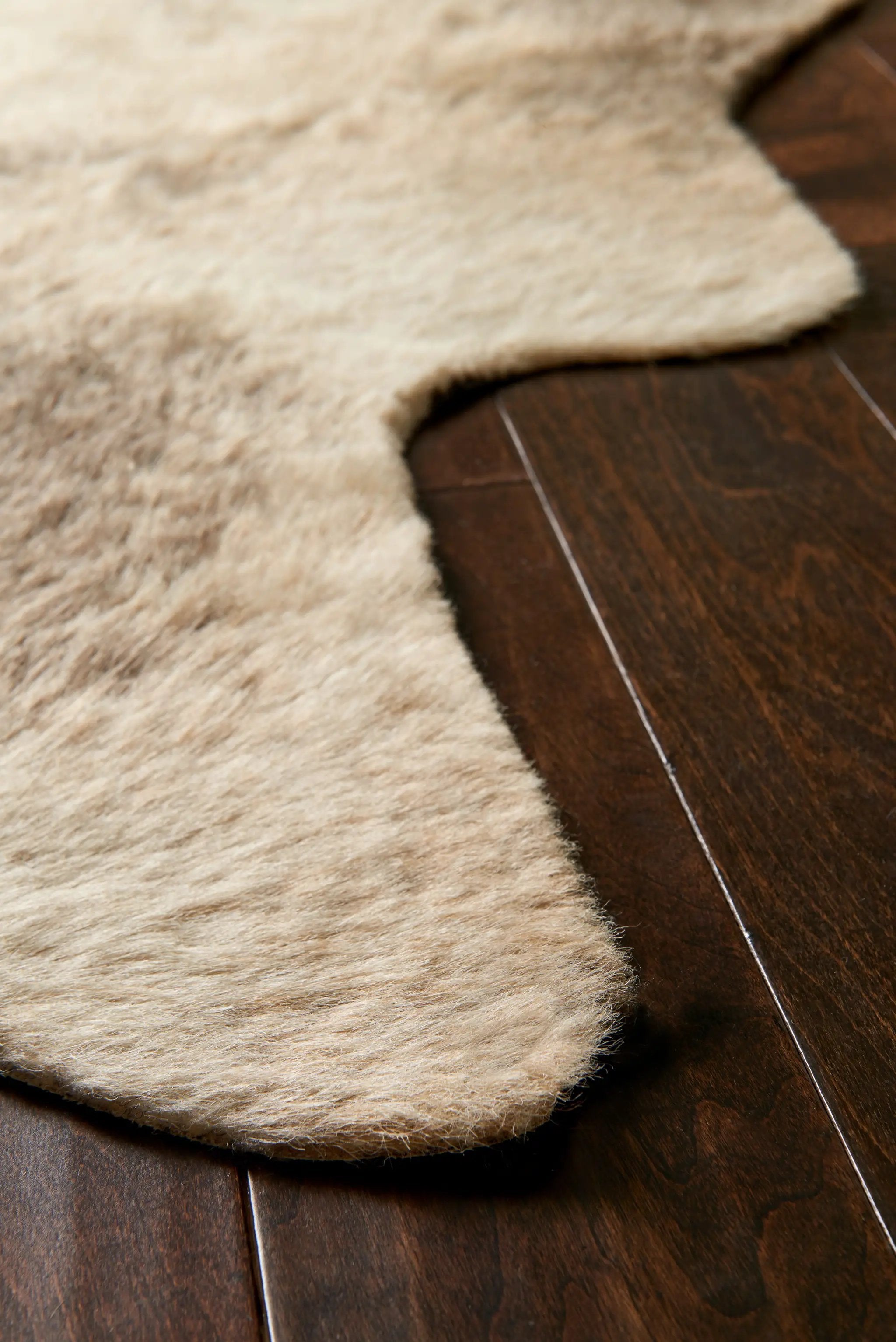 Grand Canyon GC-13 Beige / Ash Area Rug by Loloi