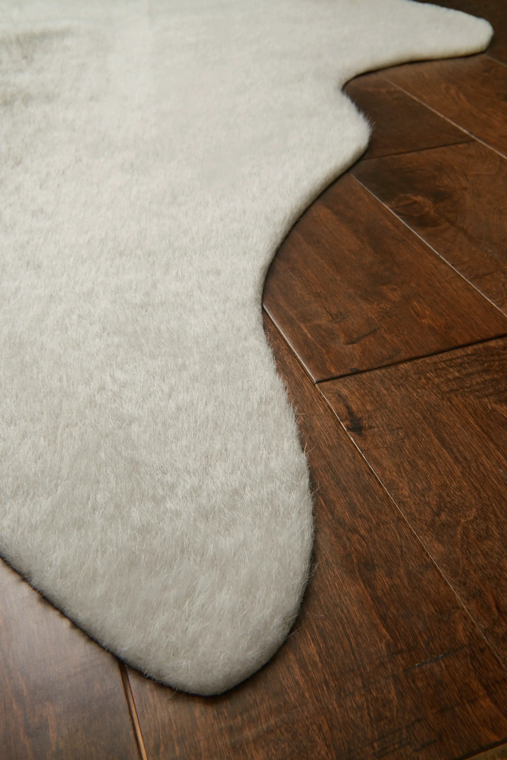 Grand Canyon GC-15 Silver / Grey Area Rug by Loloi