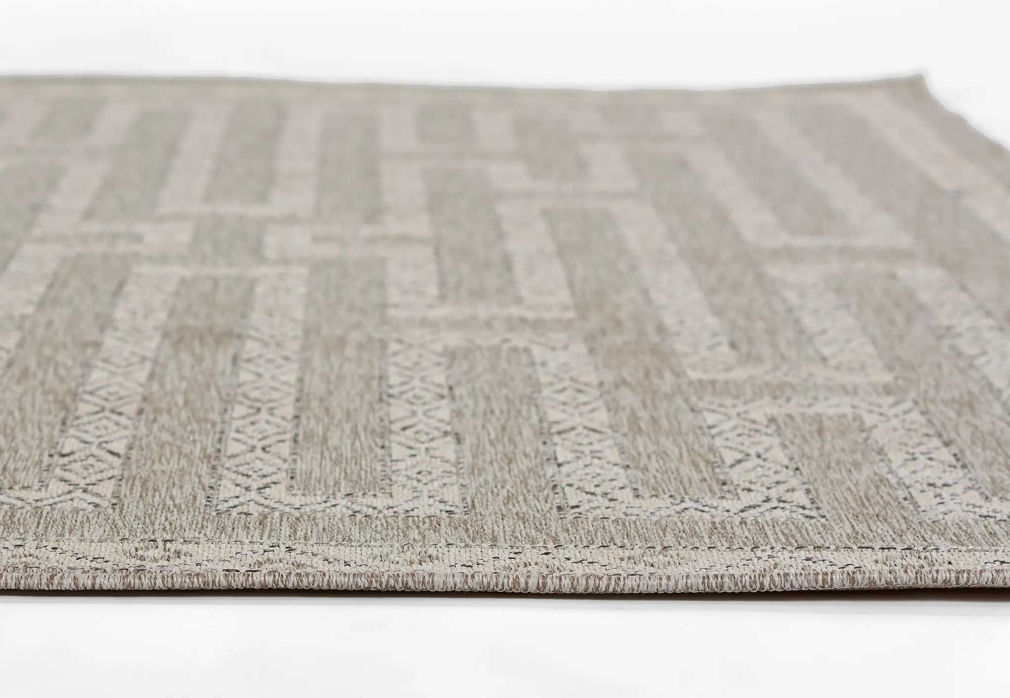 Hampton HAM-8 Gray Area Rug by Momeni