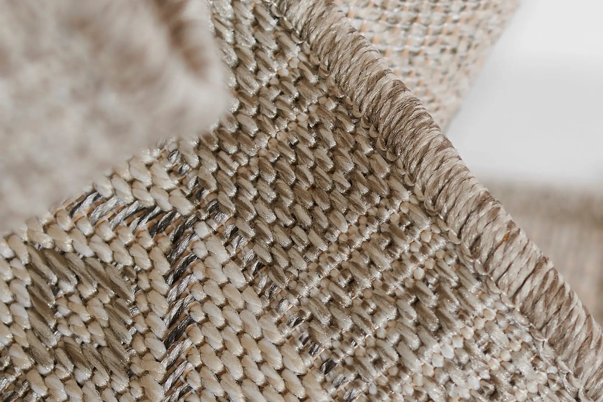 Hampton HAM-8 Gray Area Rug by Momeni