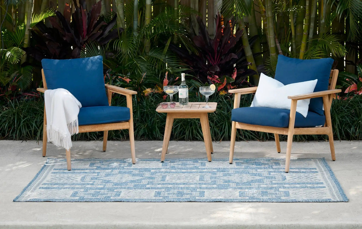 Hampton HAM-10 Blue Area Rug by Momeni