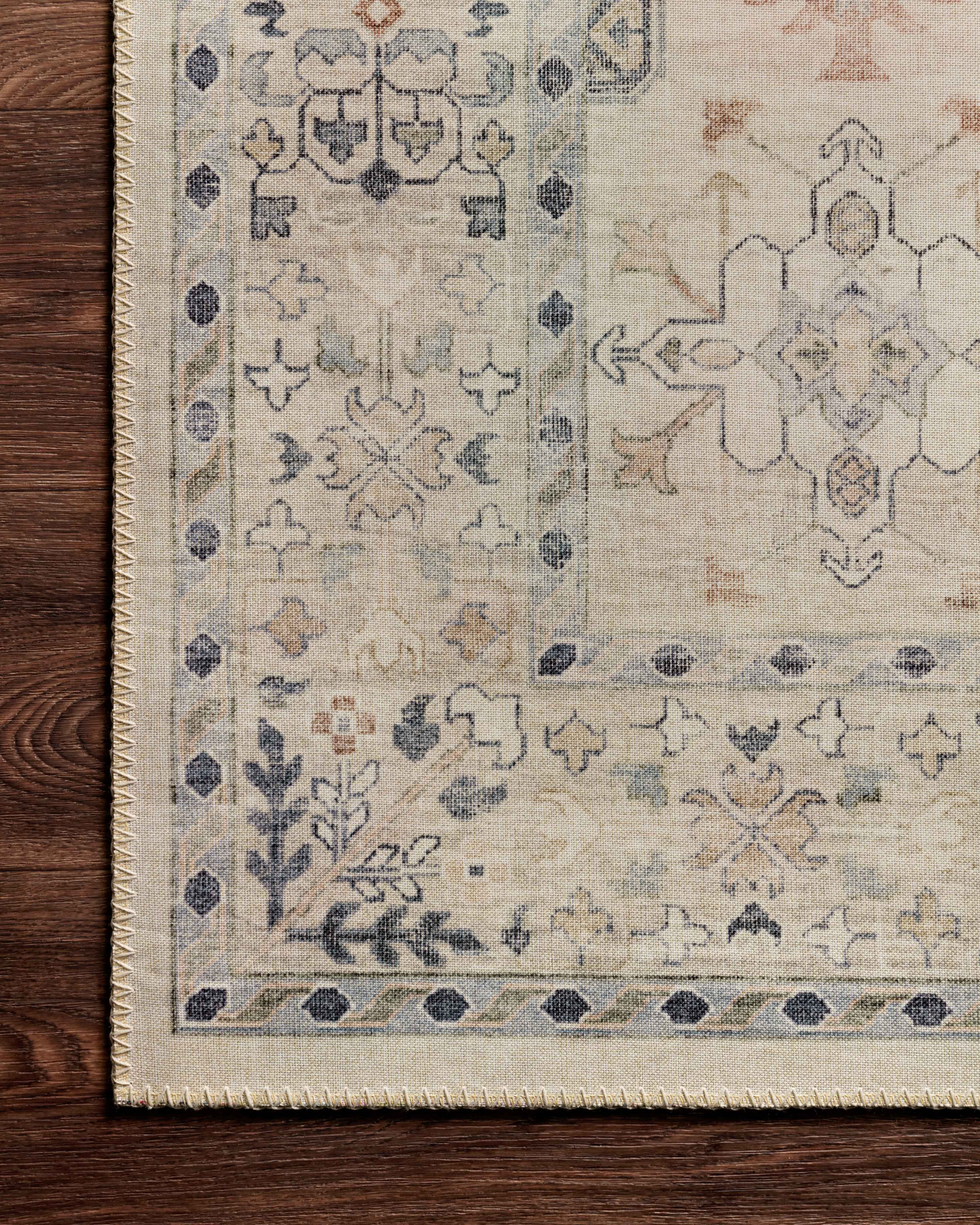 Loloi Hathaway HTH-04 Beige / Multi Area Rug