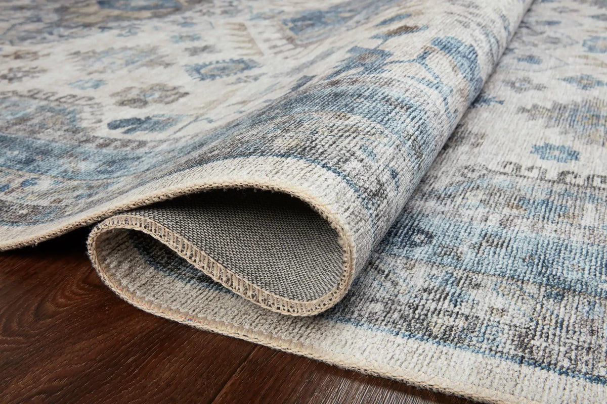 Heidi HEI-04 Ivory / Ocean Area Rug by Loloi
