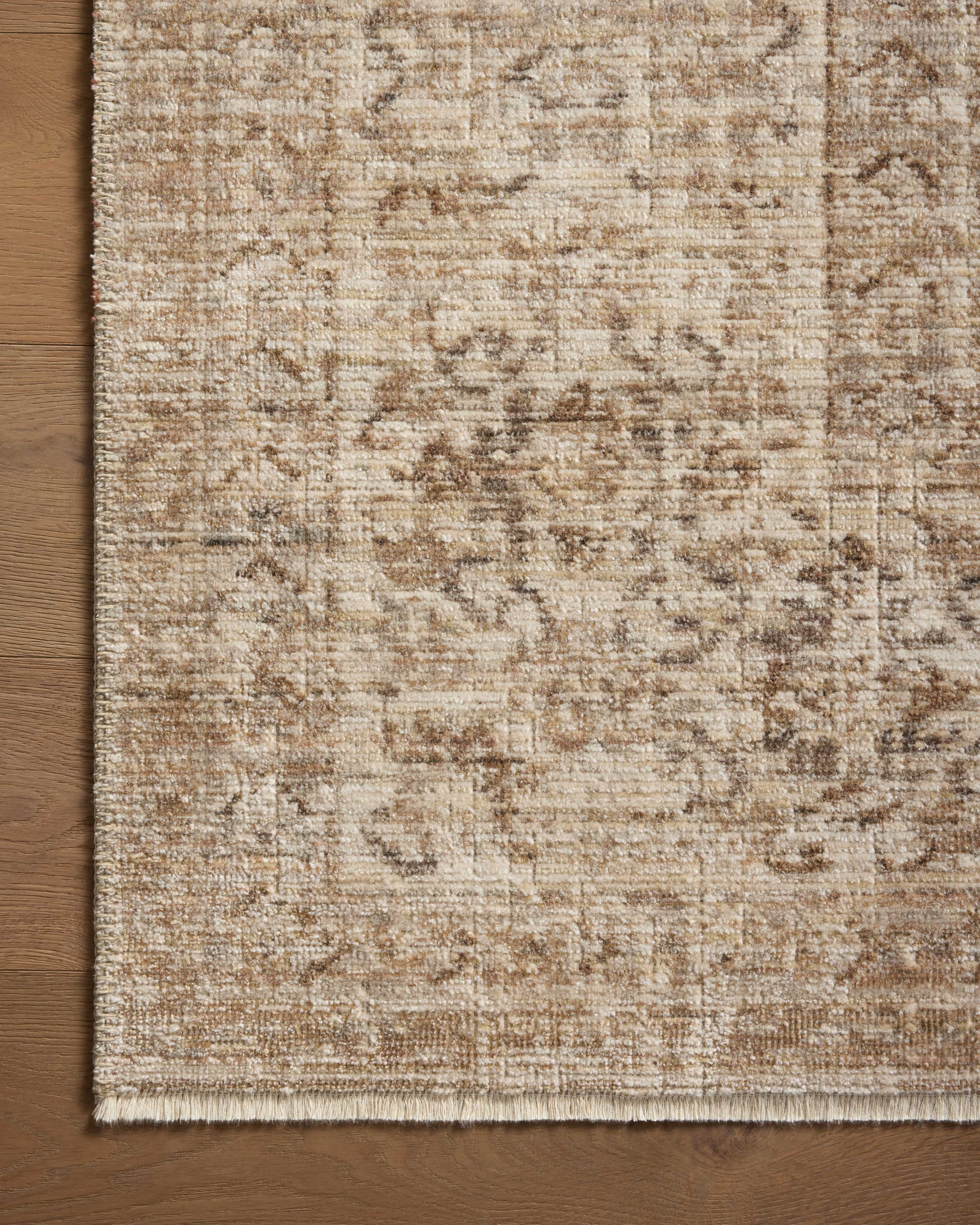 Loloi Heritage HER-04 Ivory / Natural Area Rug