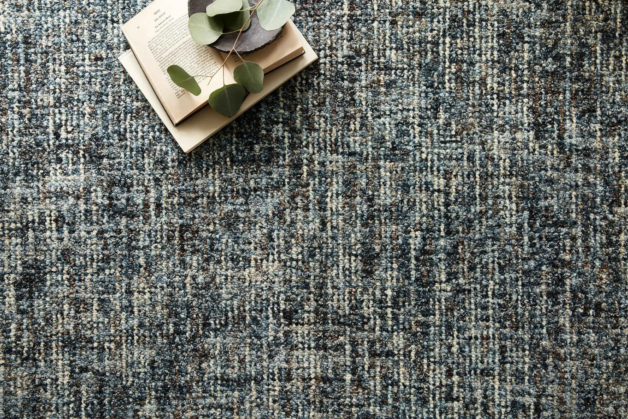 Harlow HLO-01 Denim / Charcoal Area Rug by Loloi