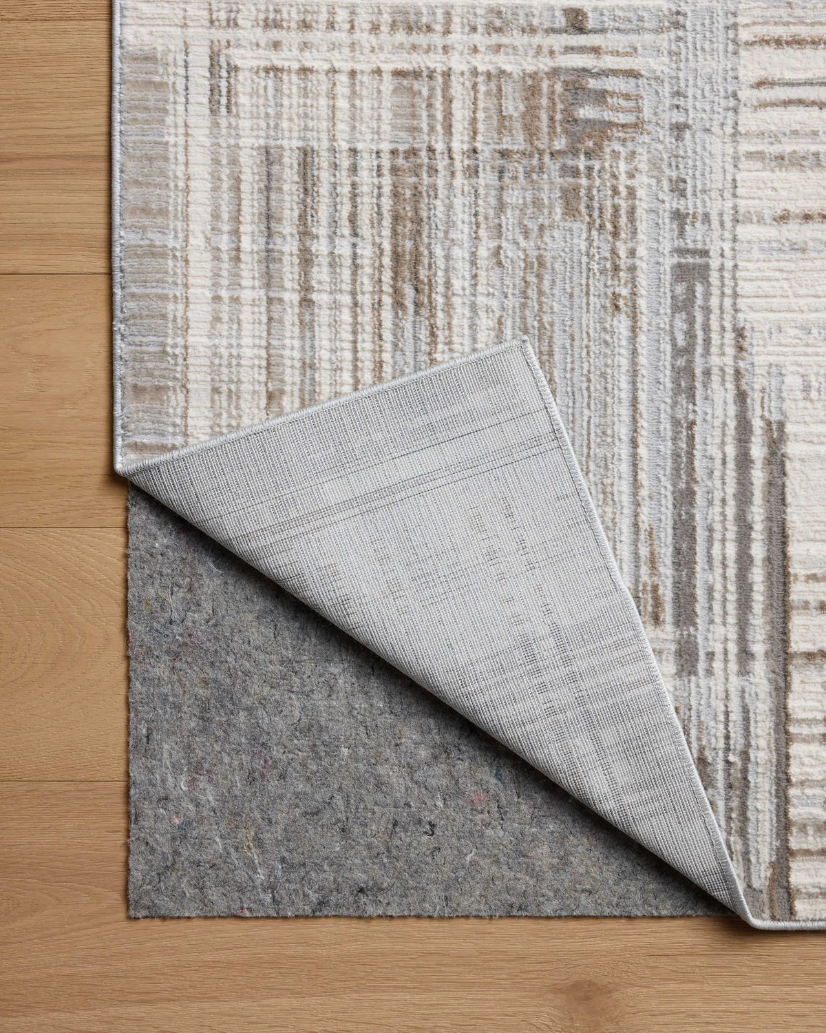Hollis HOL-02 Pebble / Ivory Area Rug by Loloi