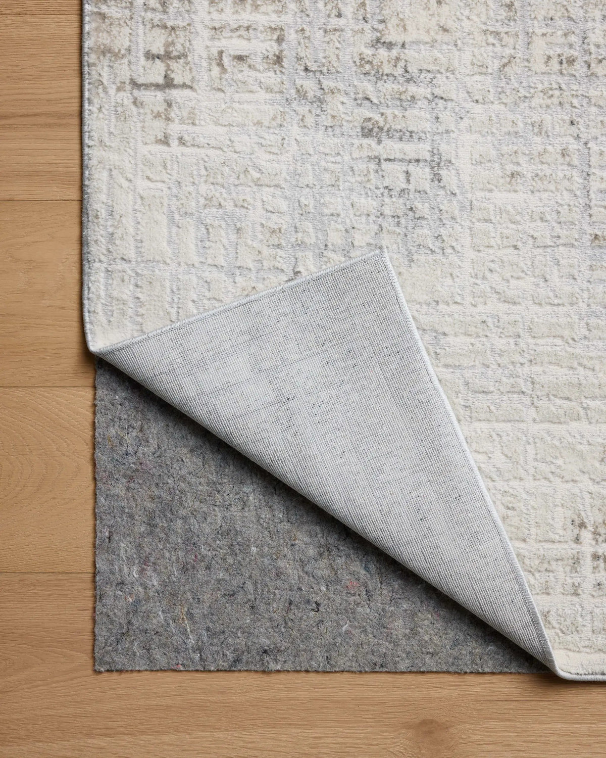 Hollis HOL-03 Ivory / Stone Area Rug by Loloi