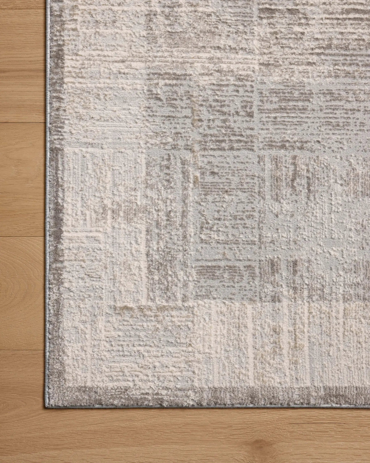 Hollis HOL-04 Smoke / Mist Area Rug by Loloi