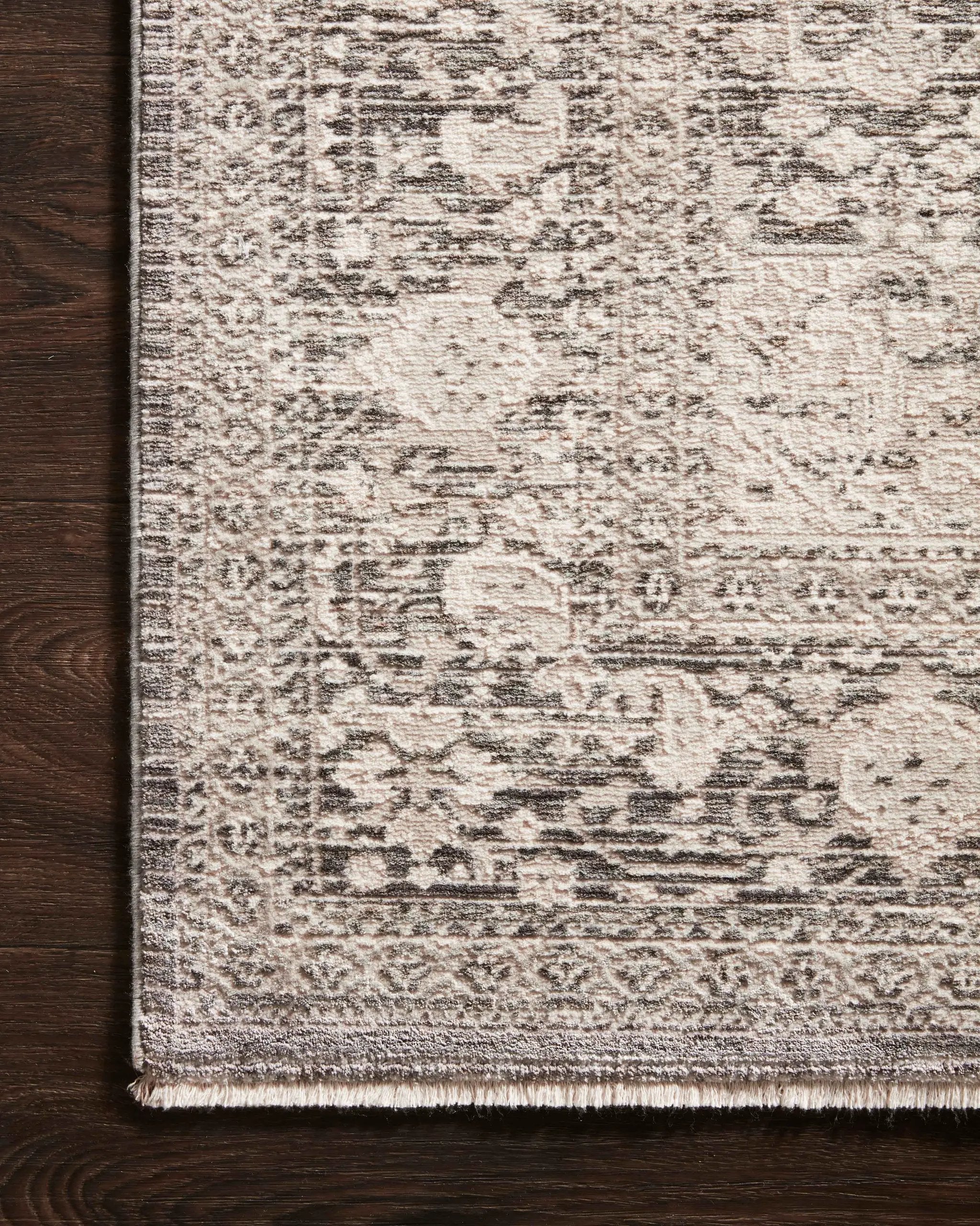 Homage HOM-04 Ivory / Grey Area Rug by Loloi
