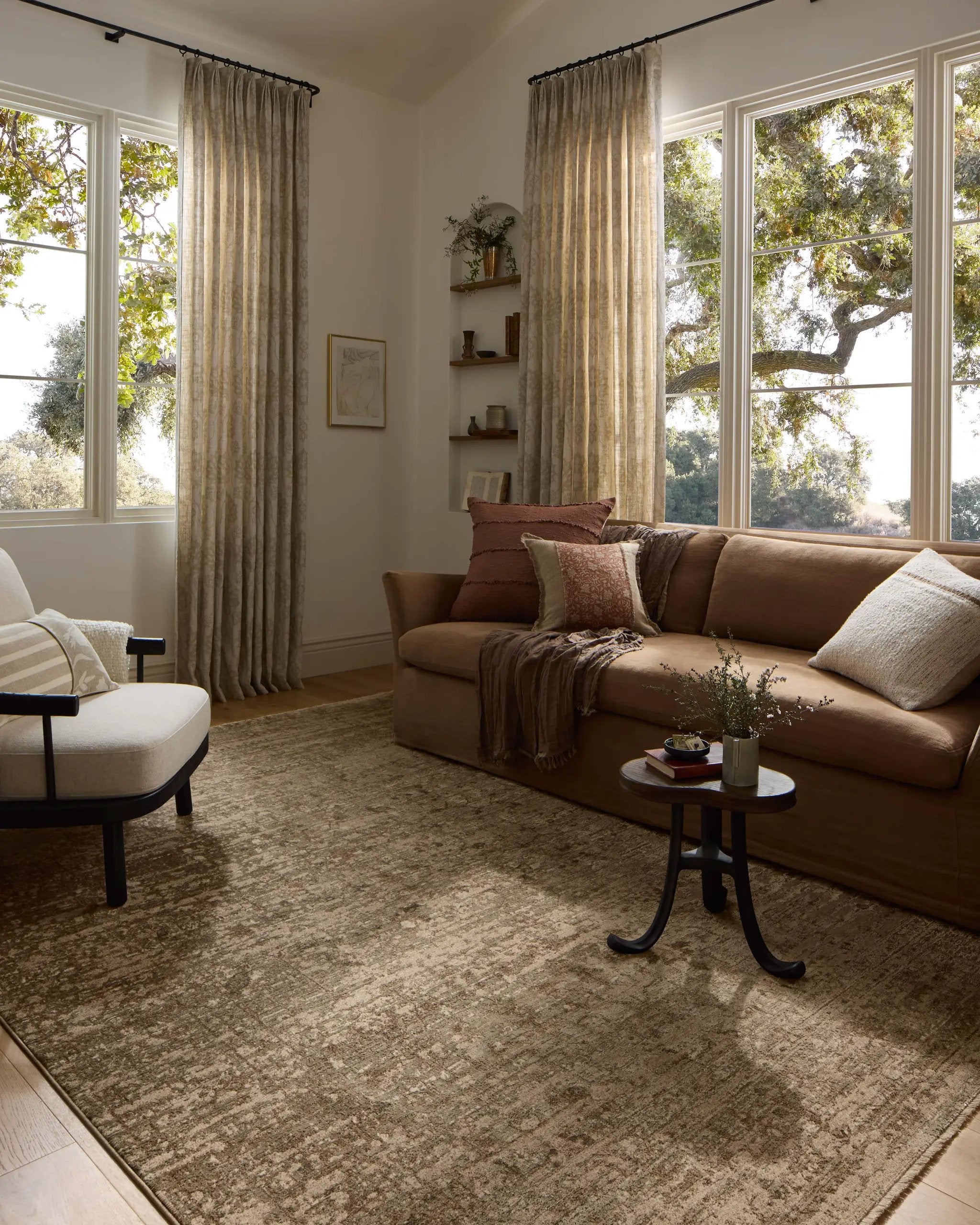 Haywood HYD-01 Sage / Sand Area Rug by Loloi