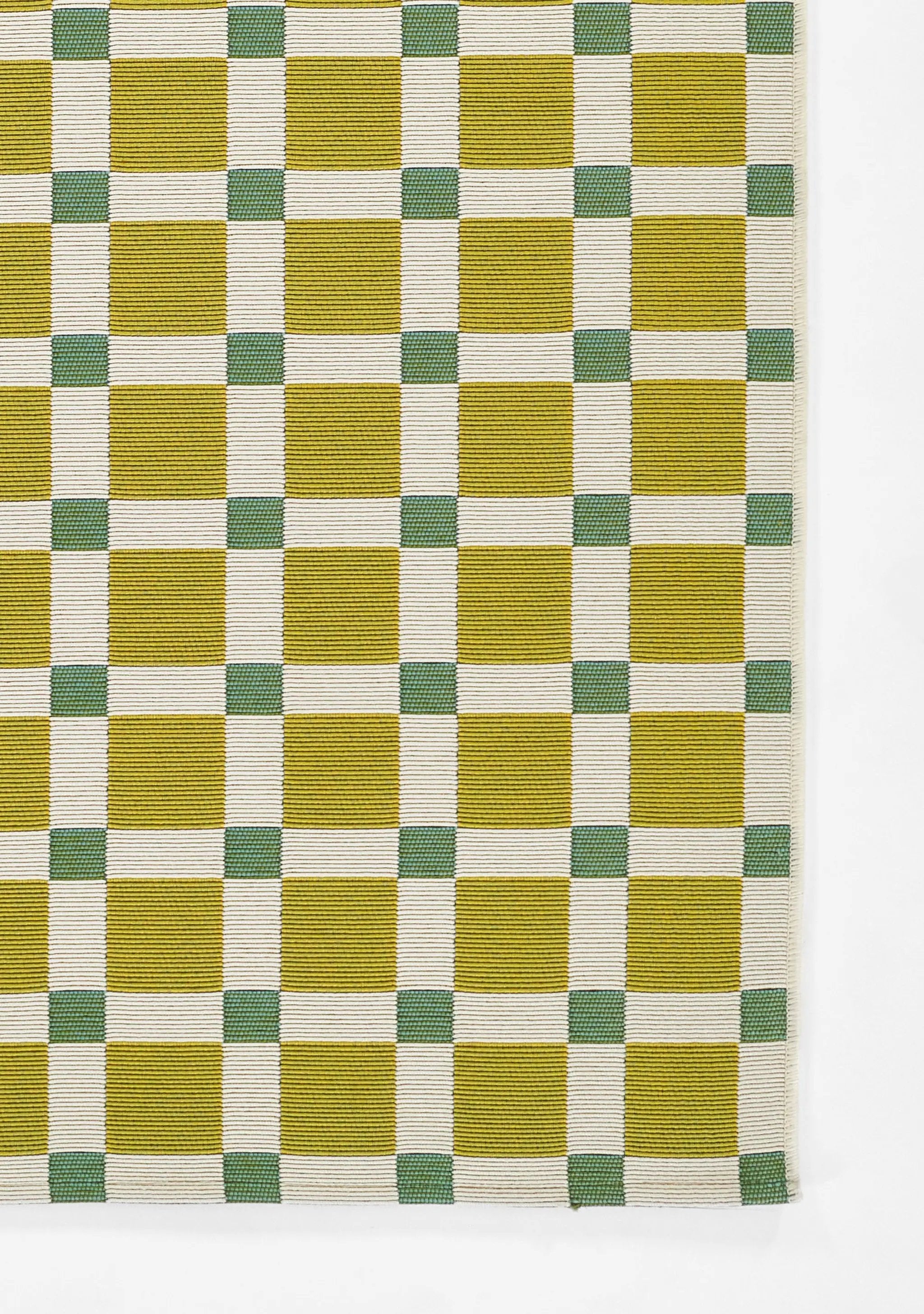 Icon ICN-1 Green Area Rug by Novogratz by Momeni