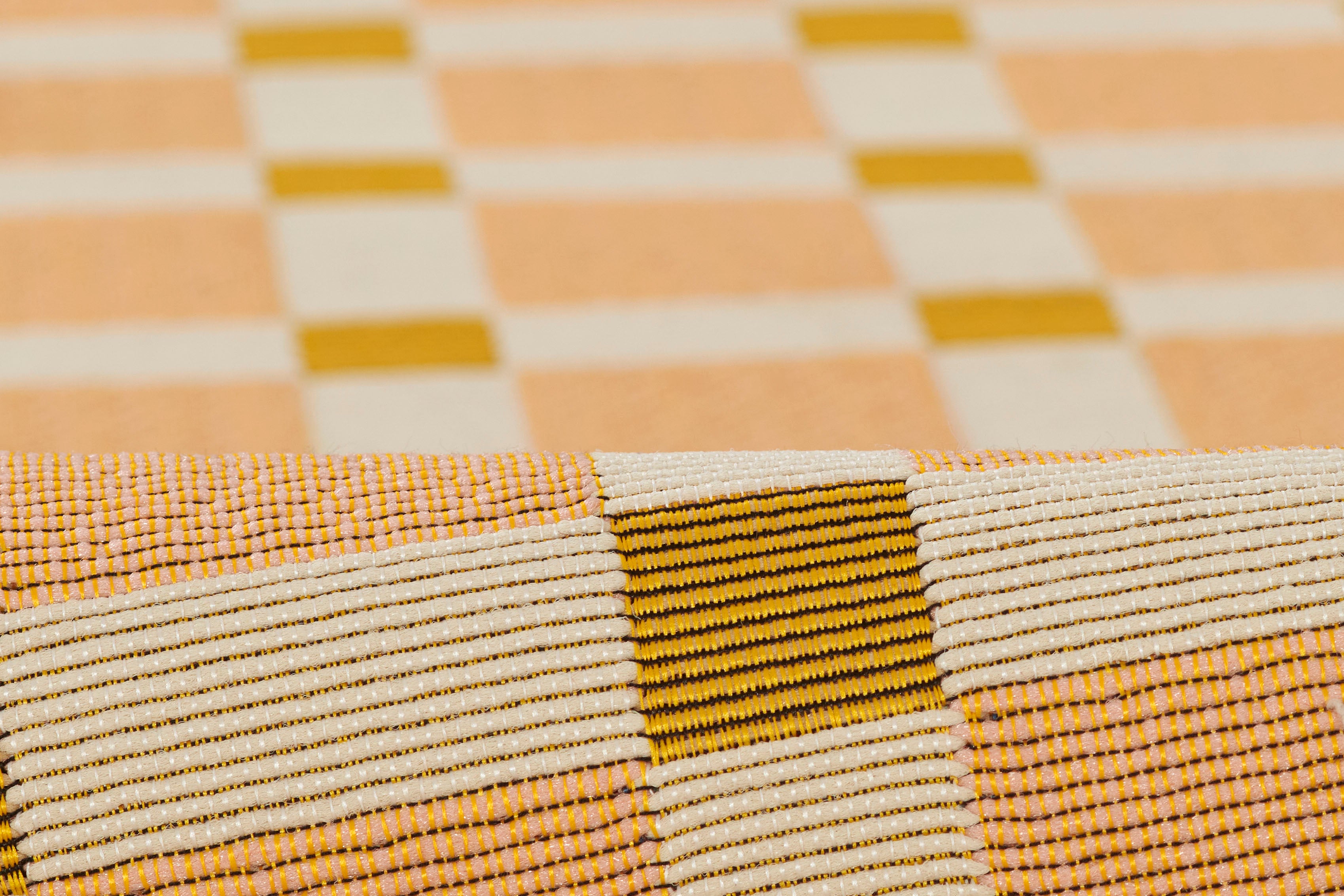 Novogratz x Momeni Iconic ICN-1 Pink Area Rug