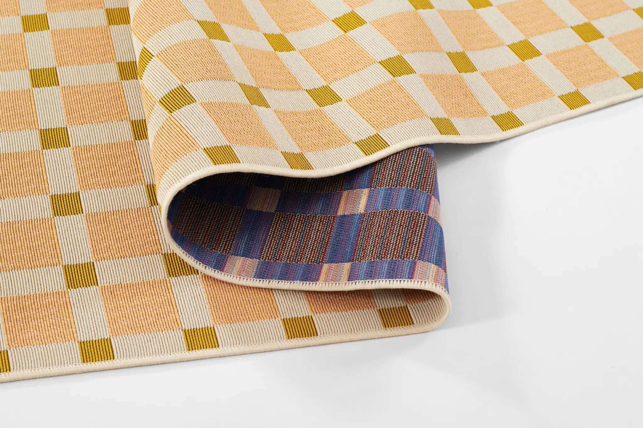 Novogratz x Momeni Iconic ICN-1 Pink Area Rug