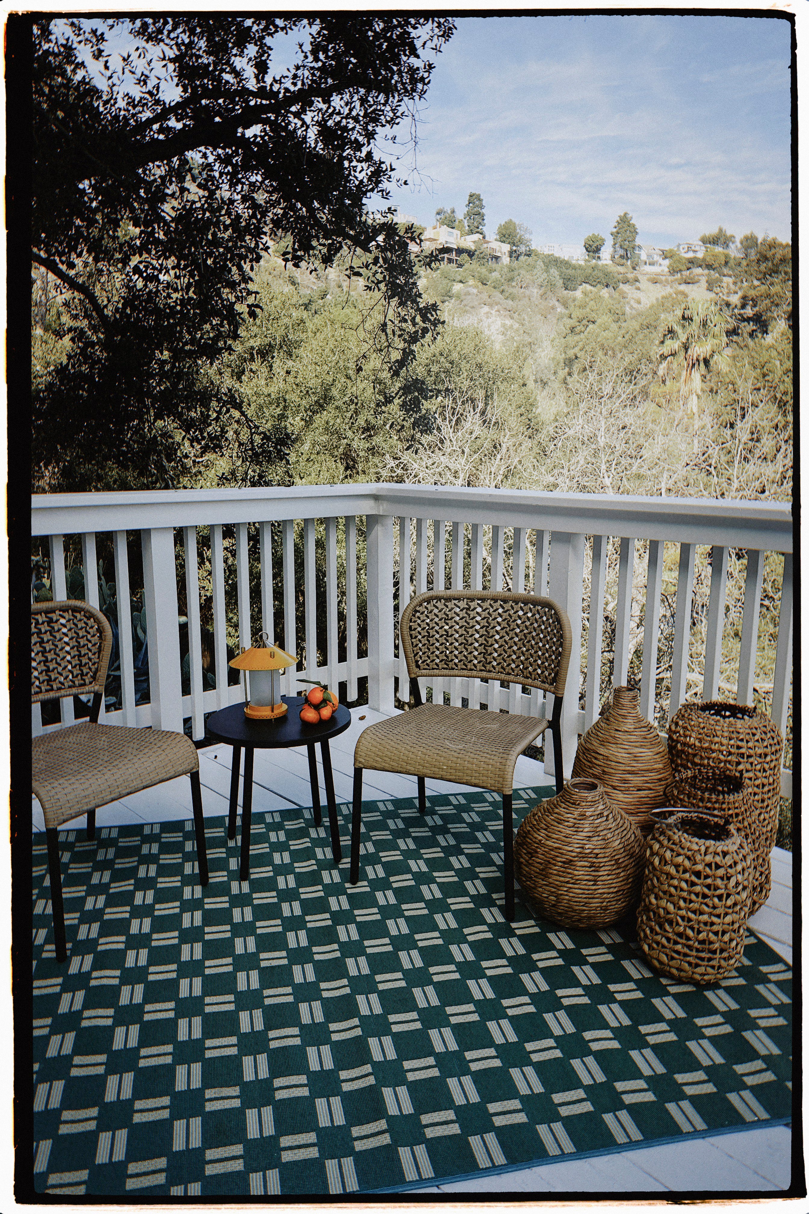 Novogratz x Momeni Iconic ICN-3 Green Area Rug